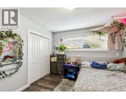 1101 42 Street SW - photo 38