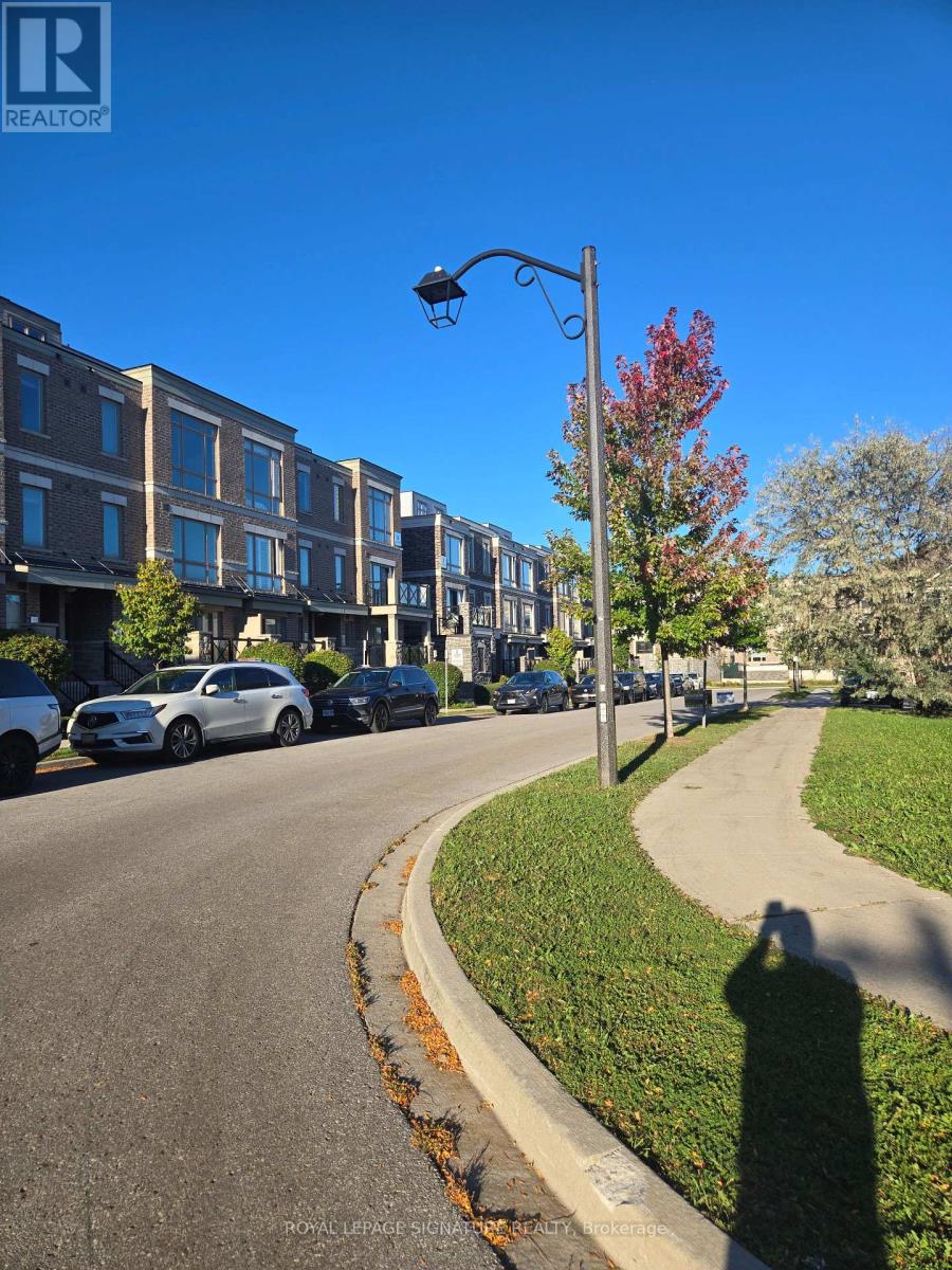 Property for sale at 1110 - 65 LINDCREST MANOR