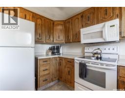 Bedroom - 419 Kingsmere Boulevard, Saskatoon, SK S7J3T9 Photo 12