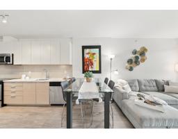 304 13303 Central Avenue, Surrey, BC V3T0K6 Photo 6