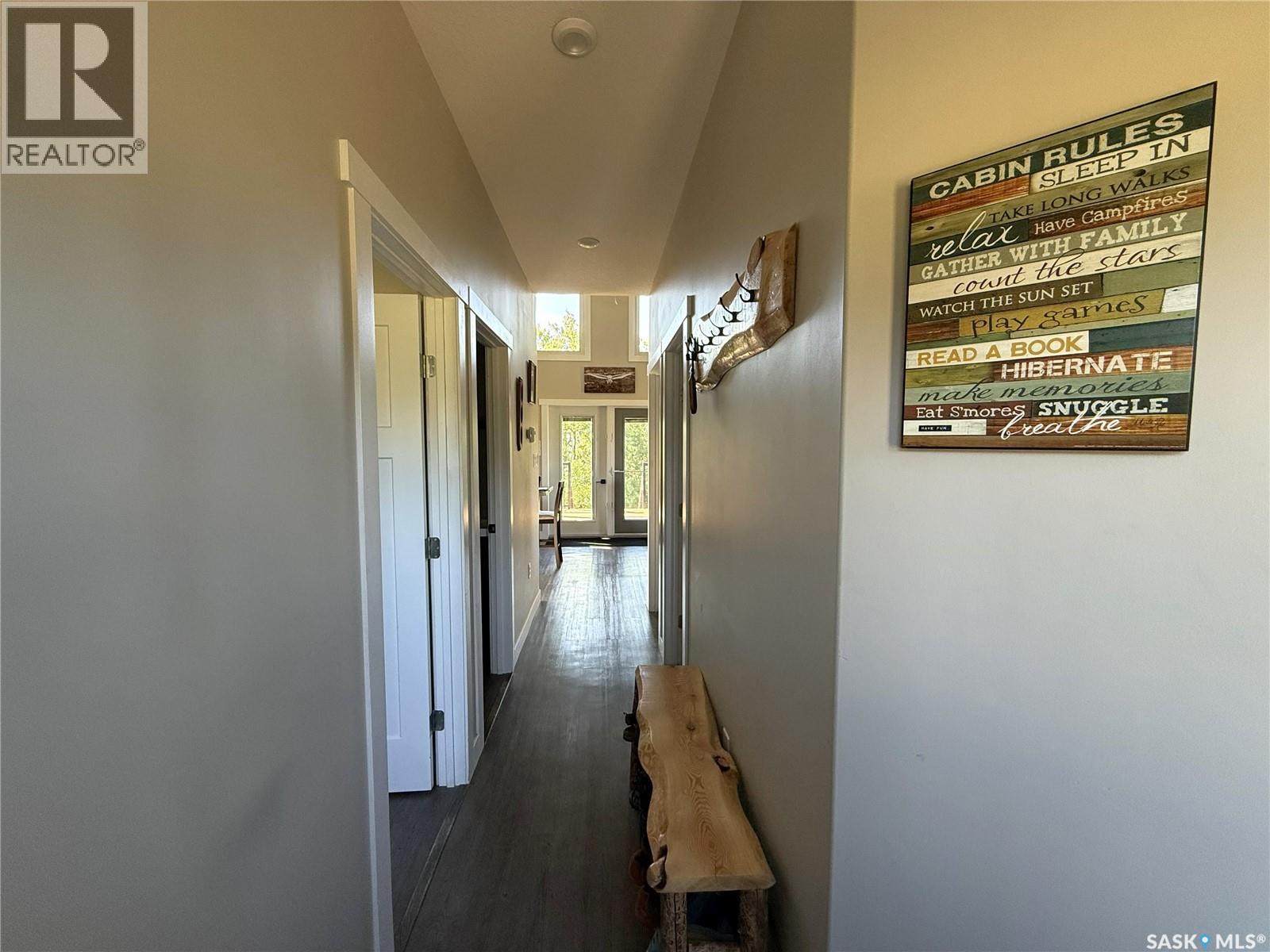 3 Anderson DRIVE - 18