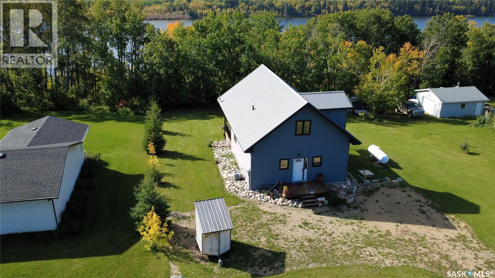 3 Anderson DRIVE - 32