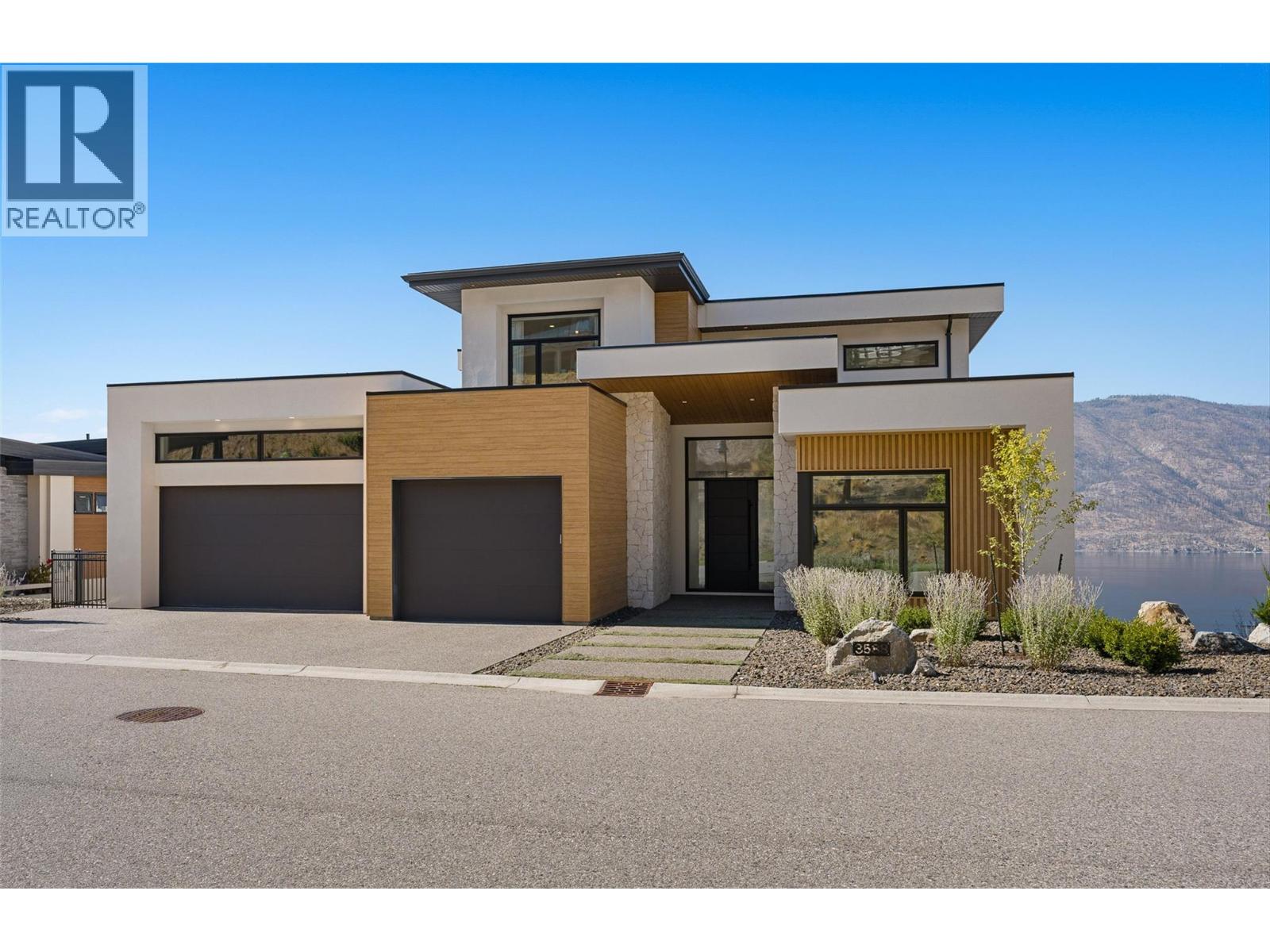 3588 Sagehill Court, Kelowna - Image 1
