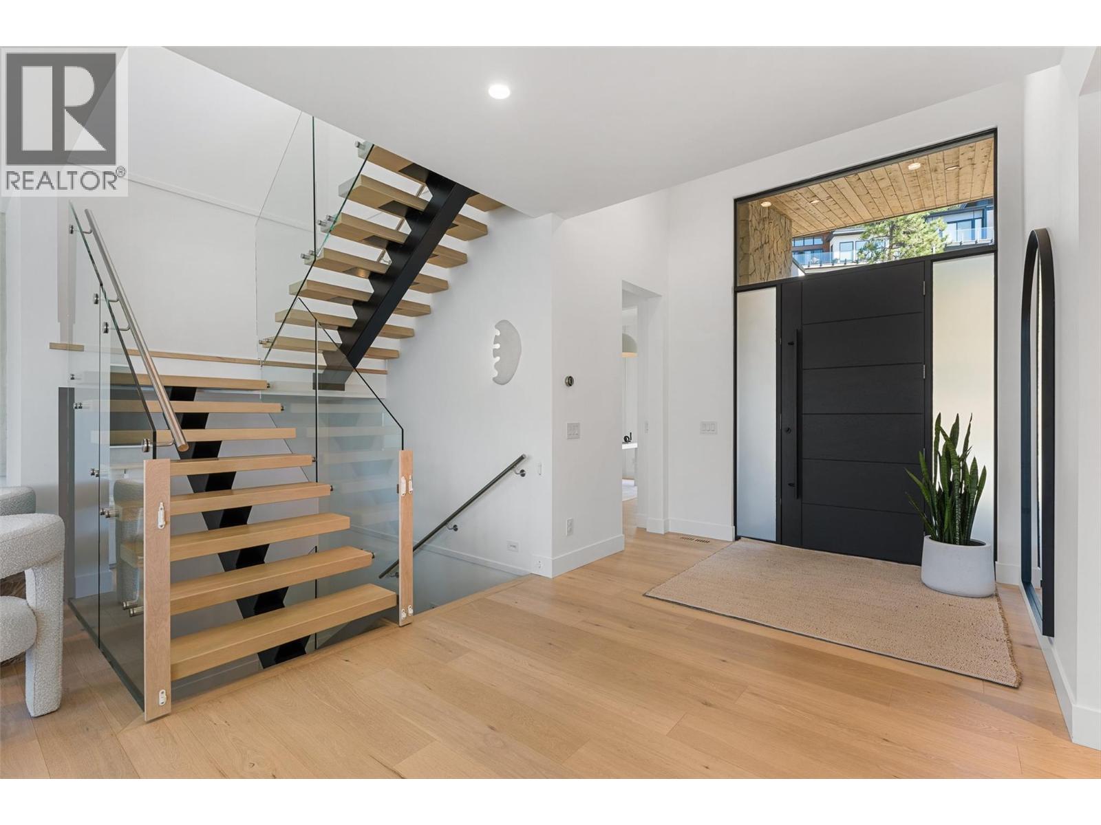 3588 Sagehill Court, Kelowna - Image 1