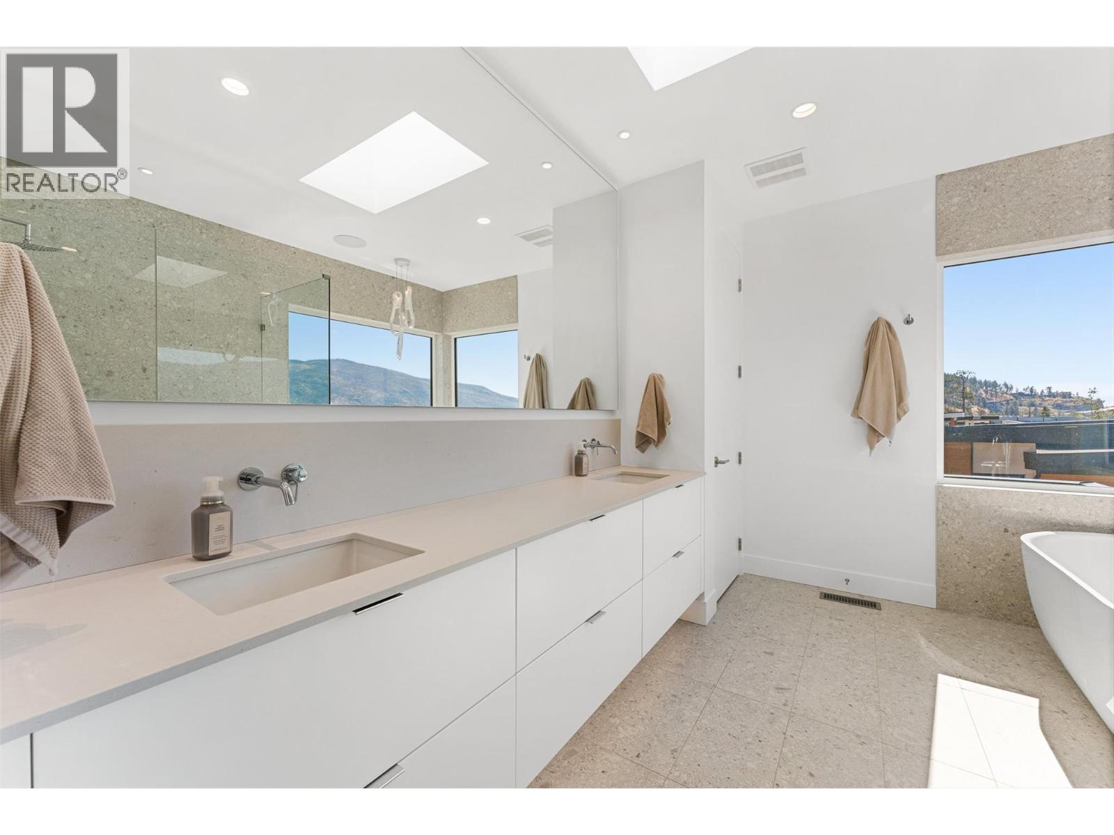 3588 Sagehill Court, Kelowna - Image 1
