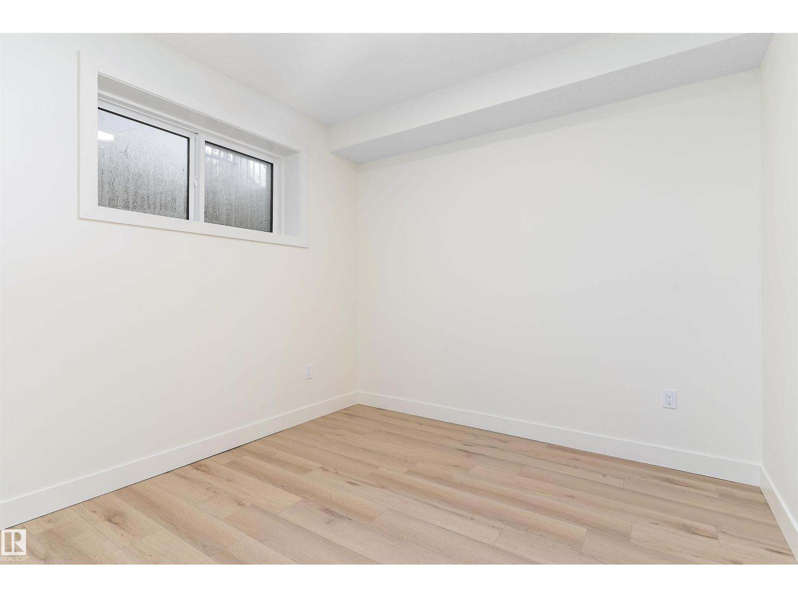 10965 129 ST NW - 38