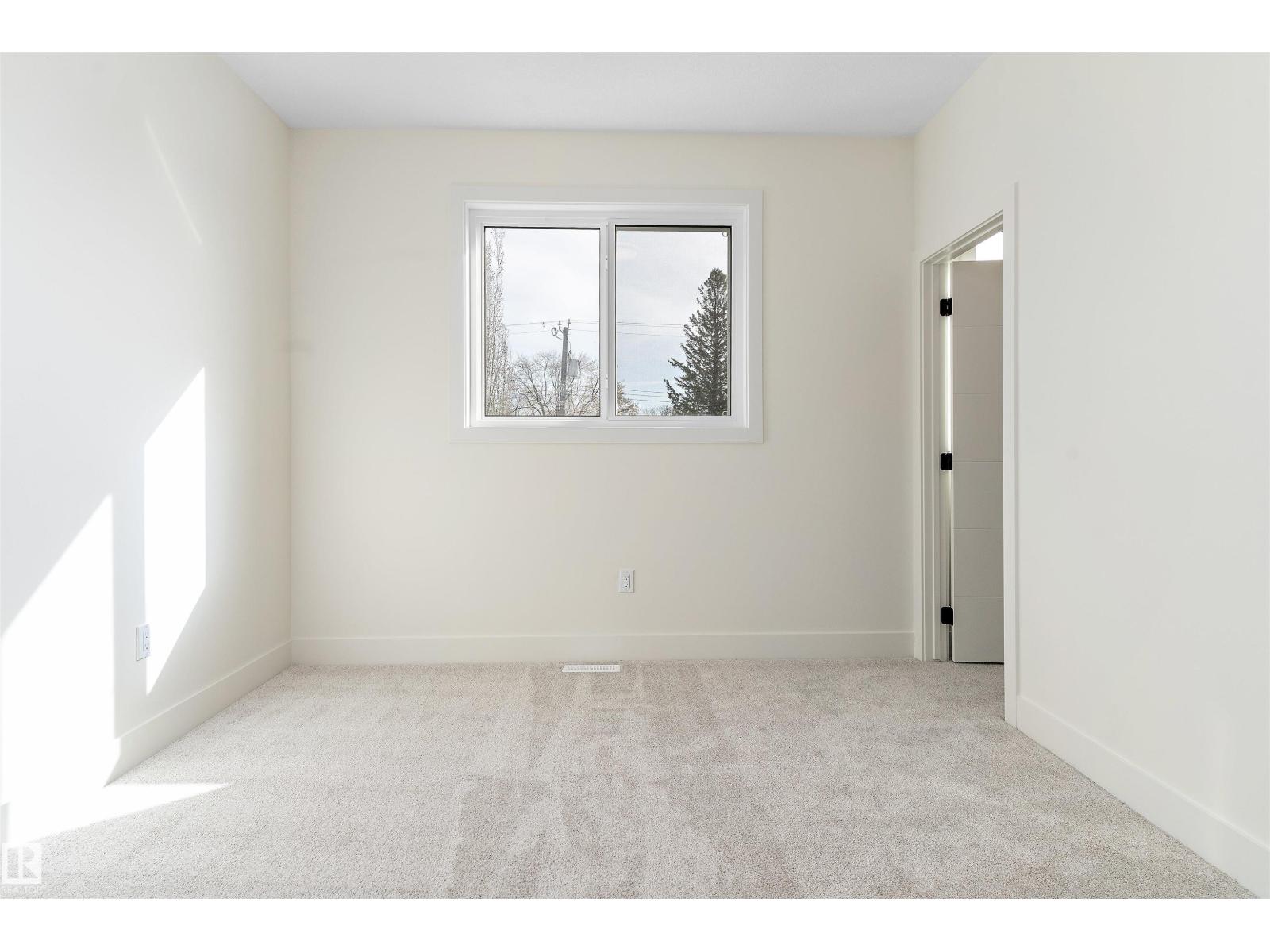 10965 129 ST NW - 25