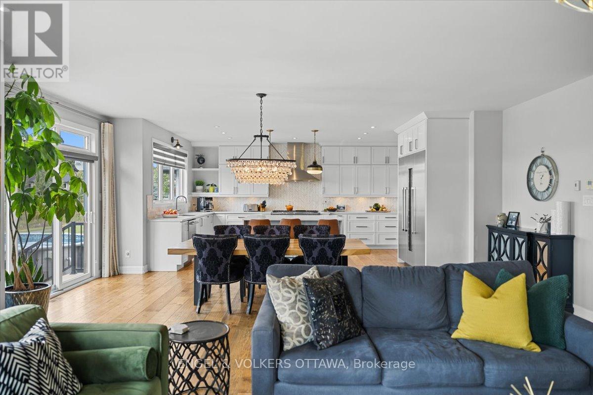 348 ST-TROPEZ STREET - Image 19