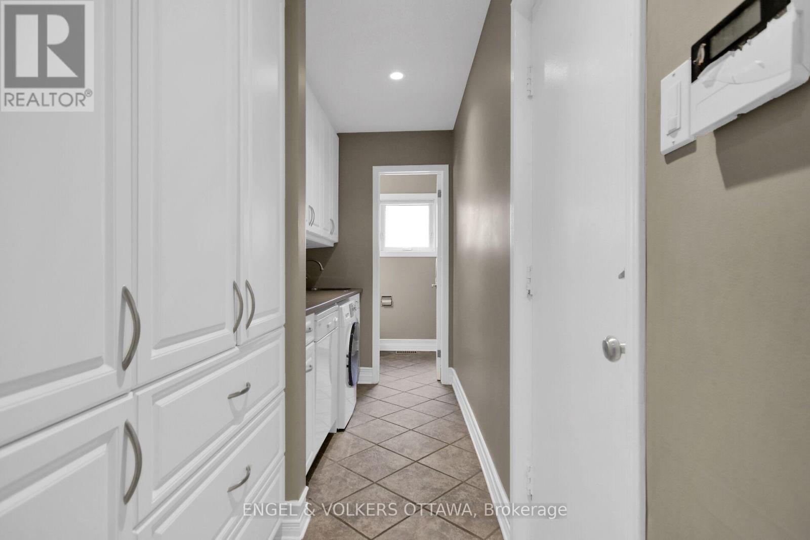 24 TAMMELA COURT - Image 21