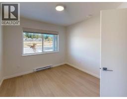 7176 Edgehill Crescent, Powell River, BC V8A0V8 Photo 12
