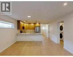 3pc Ensuite bath - 7176 Edgehill Crescent, Powell River, BC V8A0V8 Photo 7
