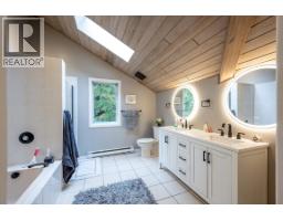 6272 Bishop Way, Whistler, BC V8E0C6 Photo 16