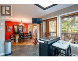 6272 Bishop Way, Whistler, BC V8E0C6 Photo 8