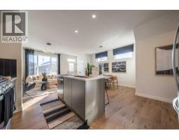 609 Lambeau Link SE - photo 14