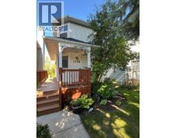 1924 29 Avenue SW - photo 1