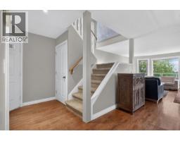 1924 29 Avenue SW - photo 6