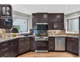 1924 29 Avenue SW - photo 15