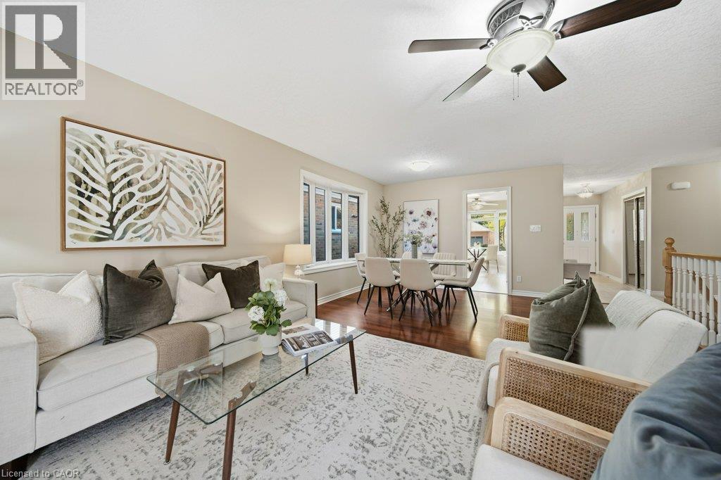 587 SANDBANKS Crescent - Image 12