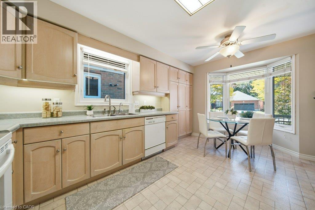 587 SANDBANKS Crescent - Image 15
