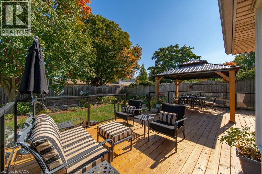 587 SANDBANKS Crescent - Image 38