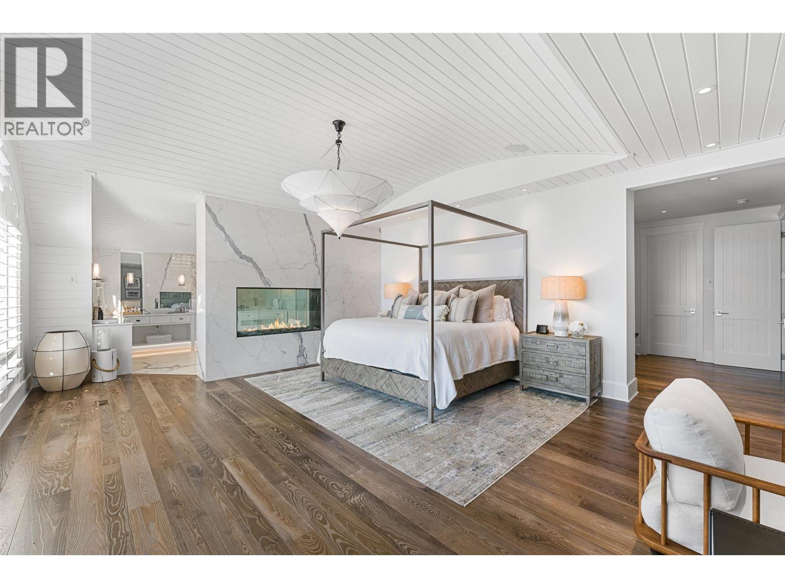405 Hobson Crescent, Kelowna - Image 1
