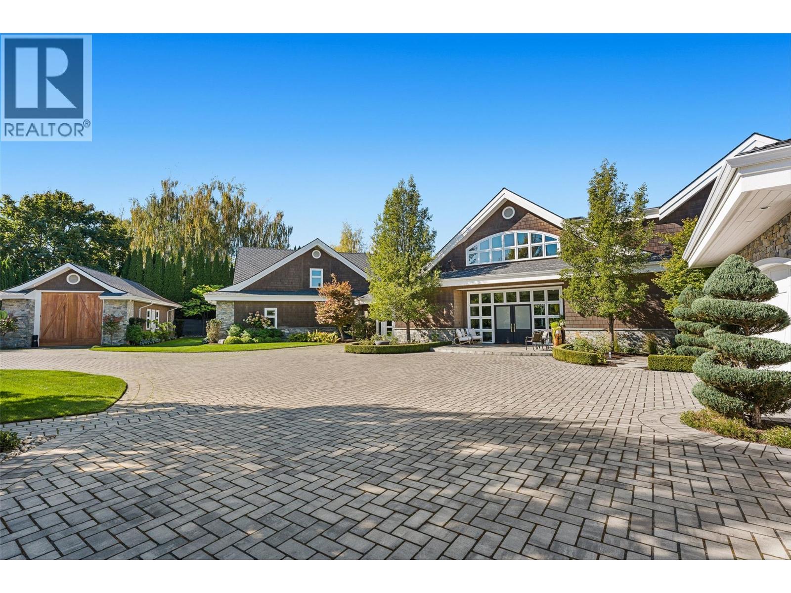 405 Hobson Crescent, Kelowna - Image 1