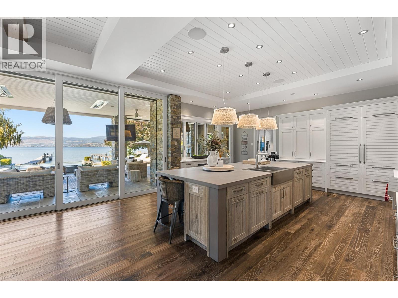405 Hobson Crescent, Kelowna - Image 1