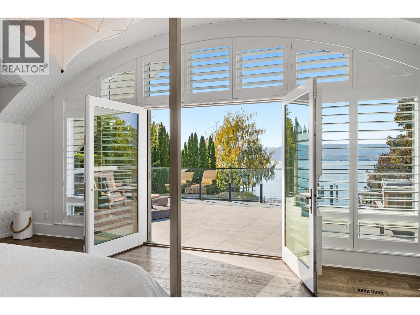 405 Hobson Crescent, Kelowna - Image 1