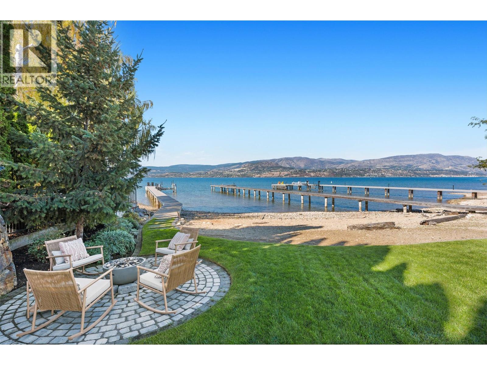 405 Hobson Crescent, Kelowna - Image 1