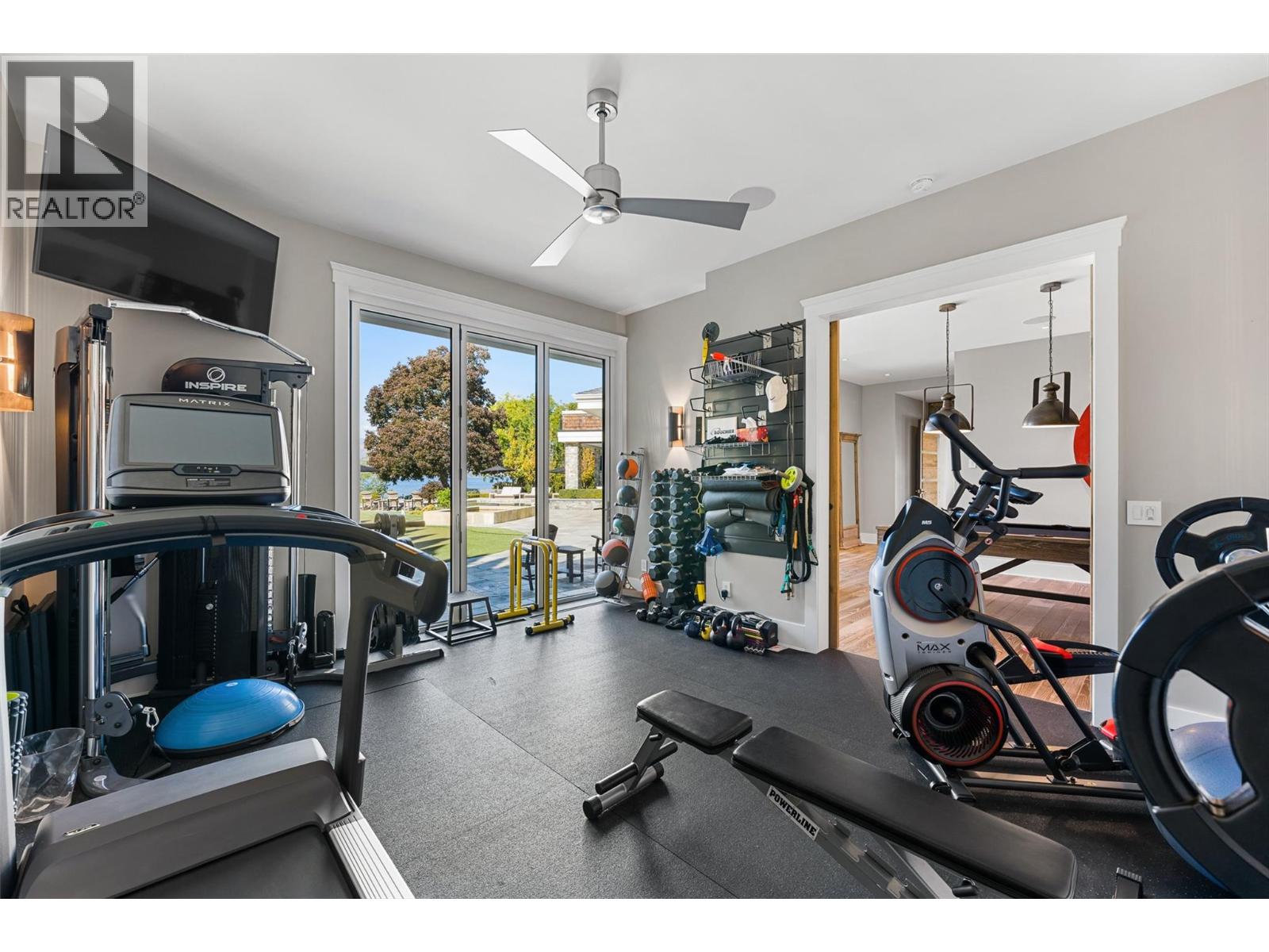 405 Hobson Crescent, Kelowna - Image 1