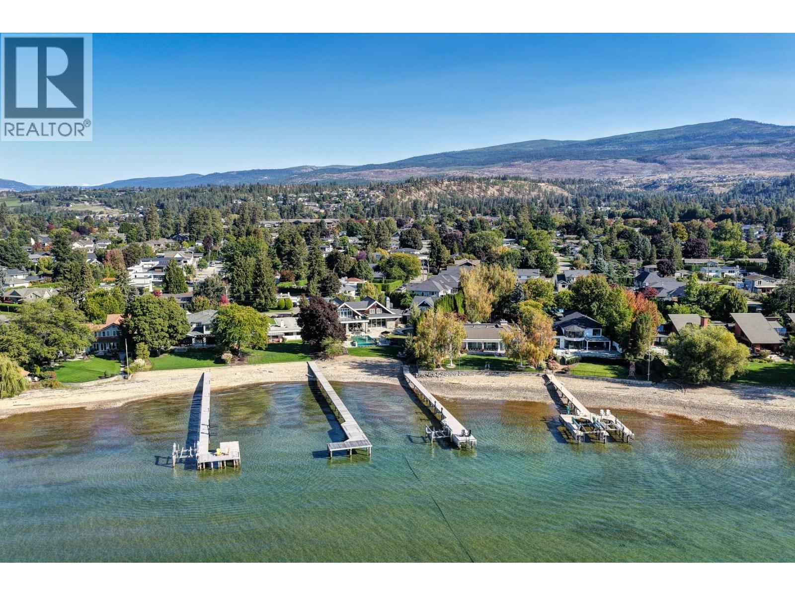 405 Hobson Crescent, Kelowna - Image 1