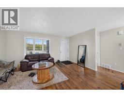1717 102 Avenue, Dawson Creek, BC V1G5A9 Photo 7