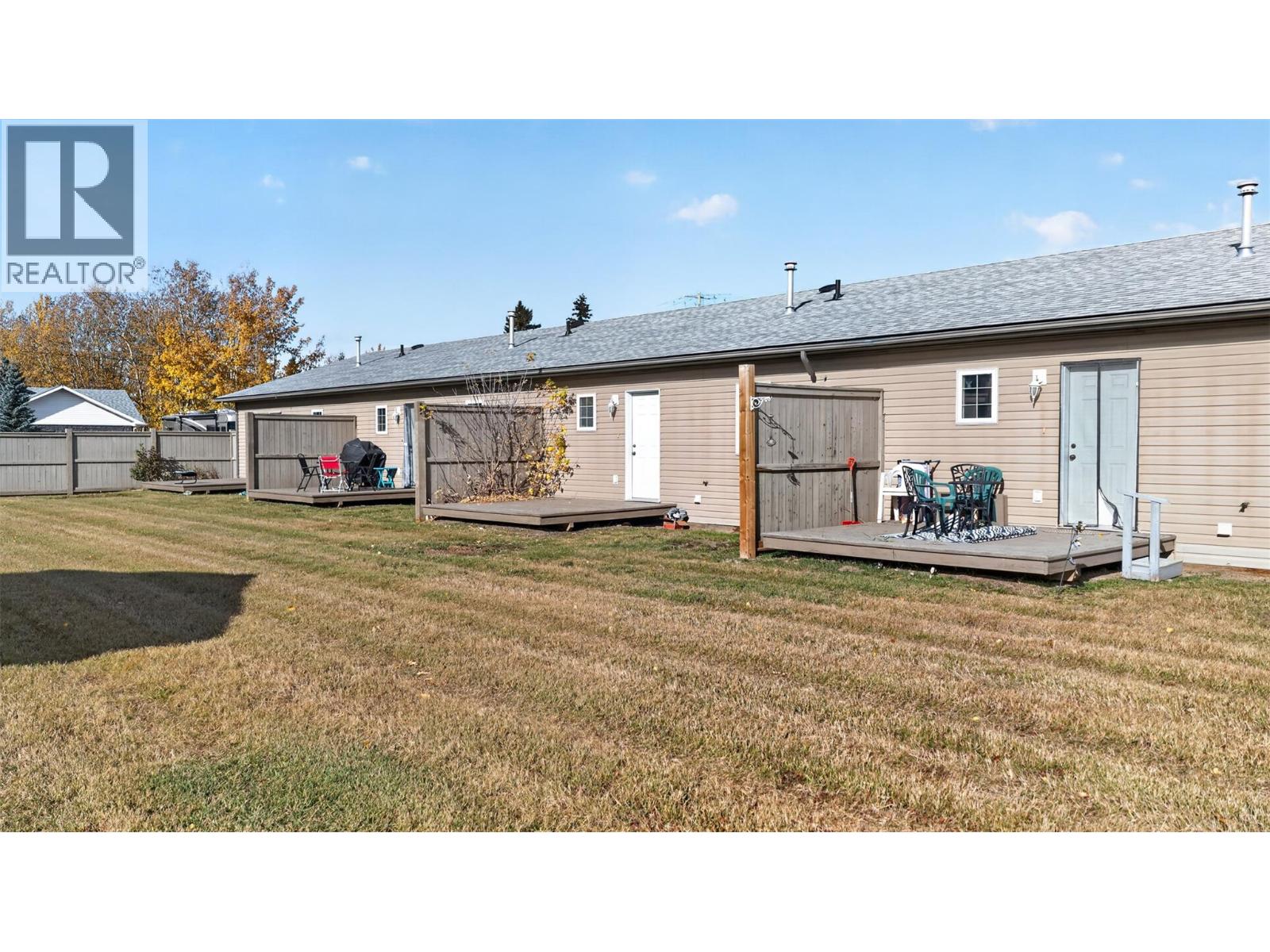  1717 102 Avenue, Dawson Creek - Image 1