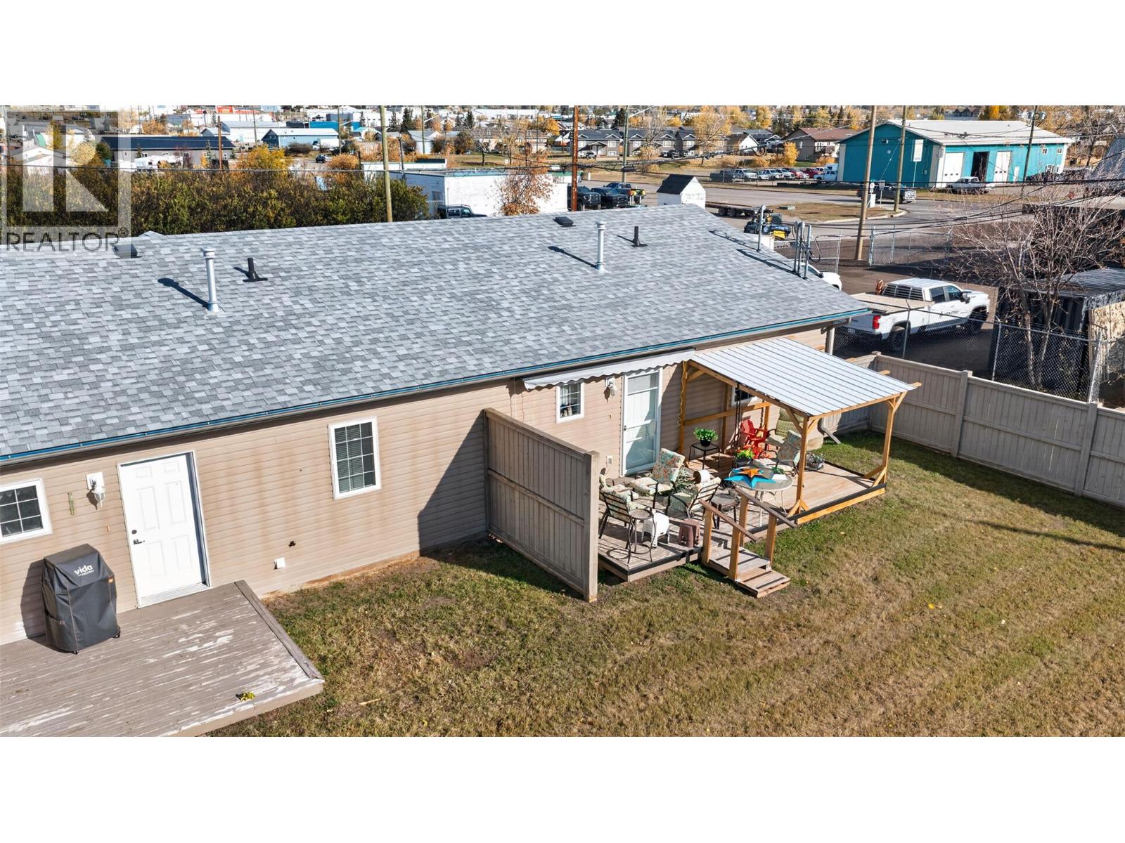  1717 102 Avenue, Dawson Creek - Image 1