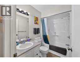 1717 102 Avenue, Dawson Creek, BC V1G5A9 Photo 14