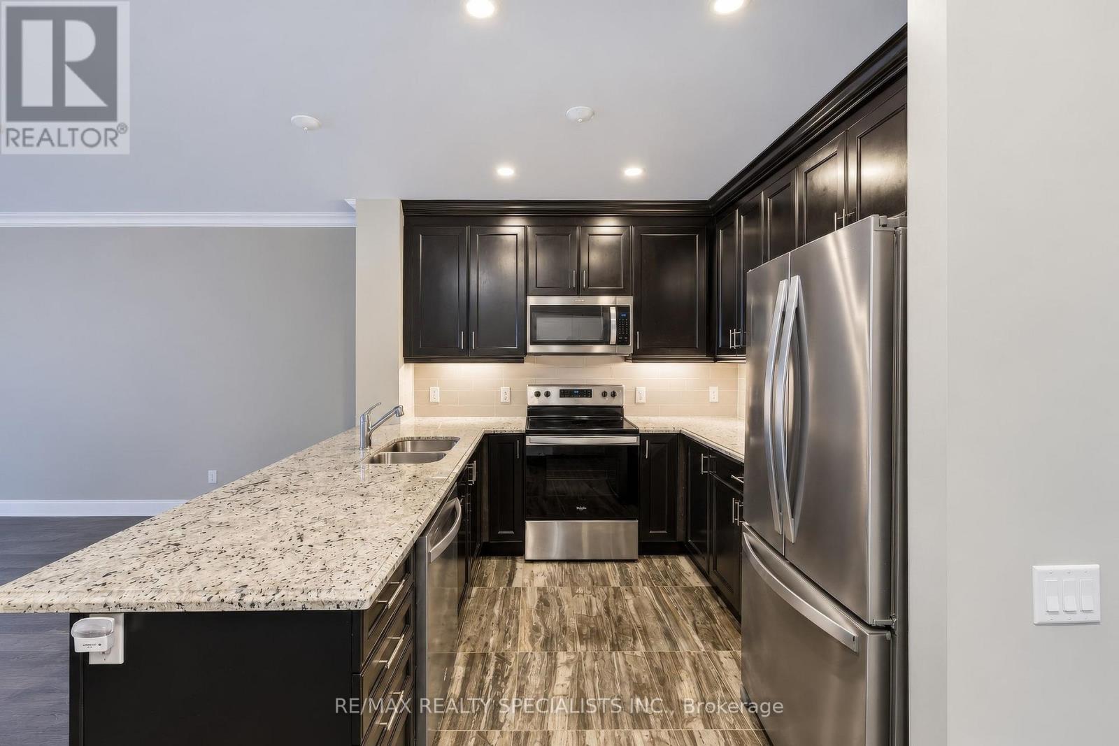 110- 830 Megson Terrace, Milton, ON photo 14