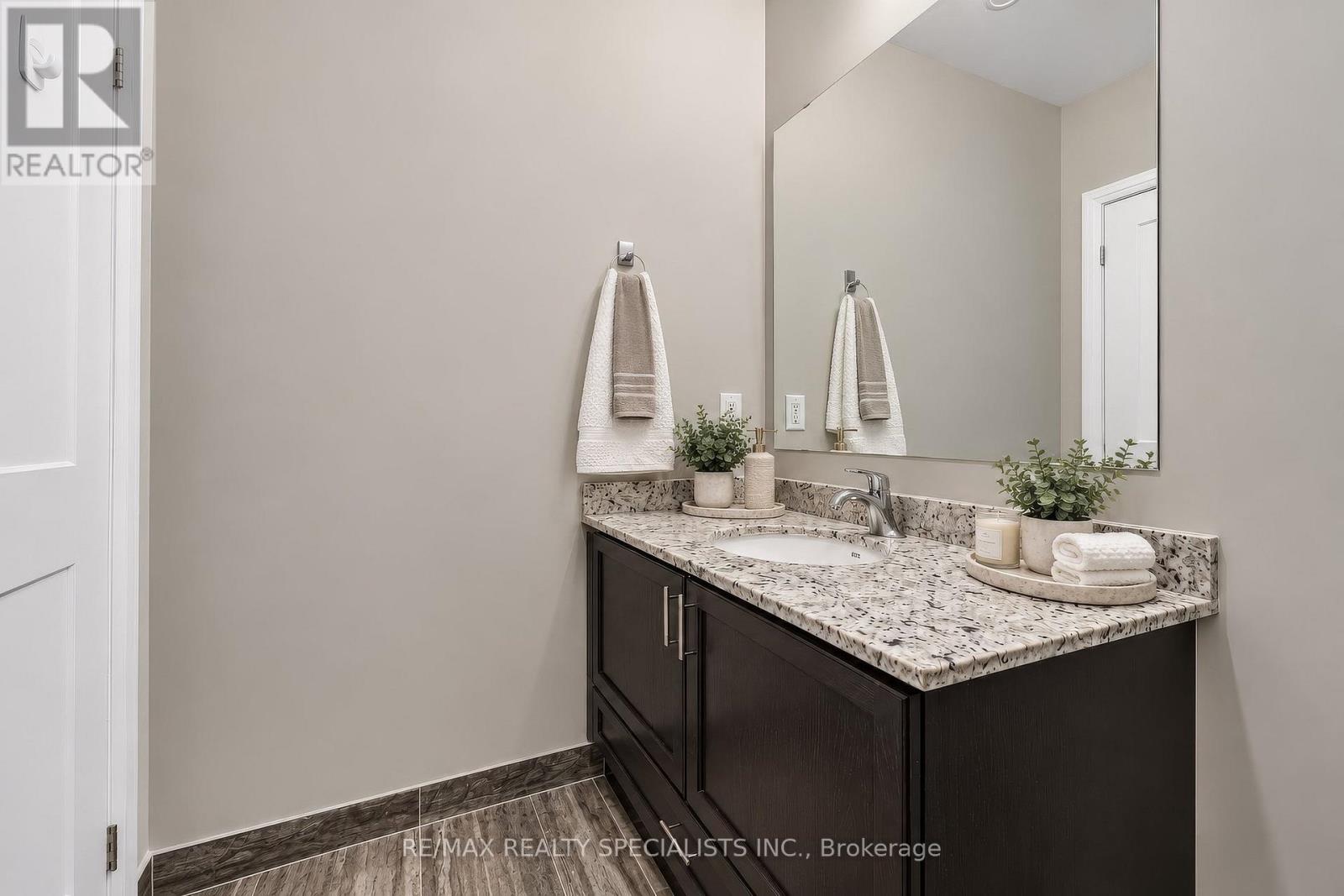 #110 830 MEGSON TERRACE - 27