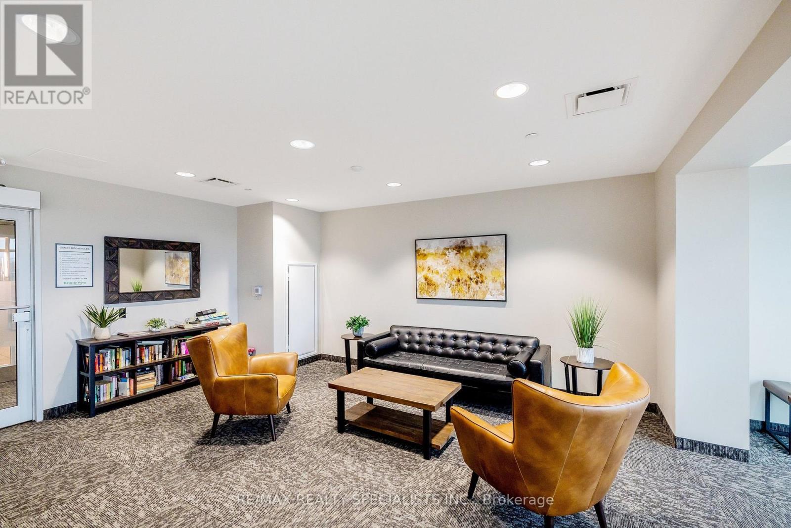 #110 830 MEGSON TERRACE - 37