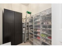 418 10180 153 Street, Surrey, BC V3R0B5 Photo 23