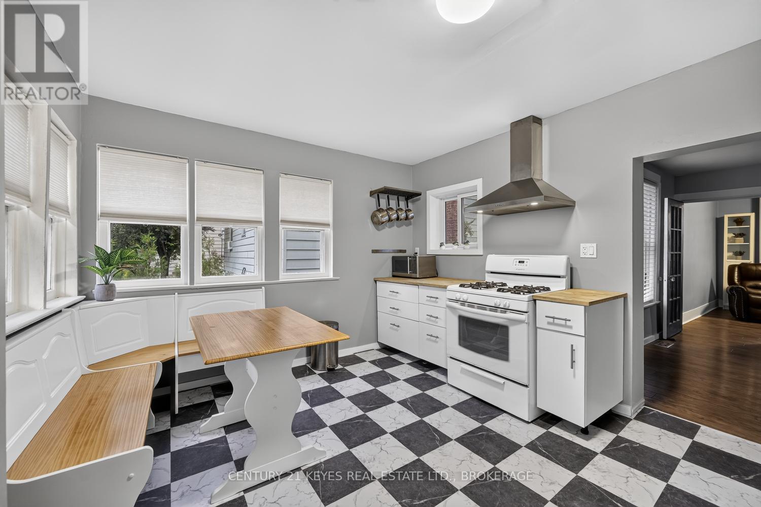 39 AMY STREET - Image 13