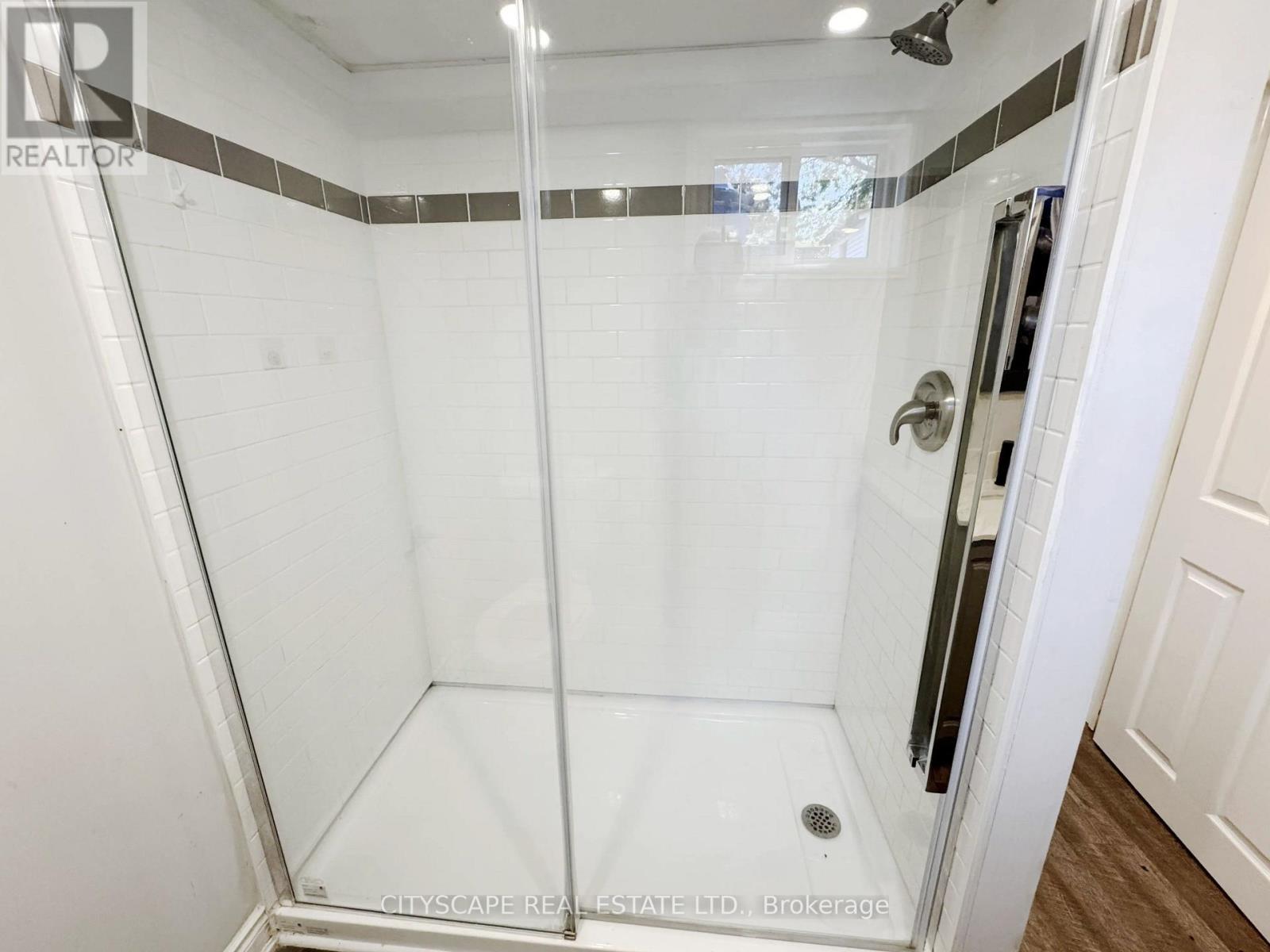 205 BONAVENTURE DRIVE - Image 26