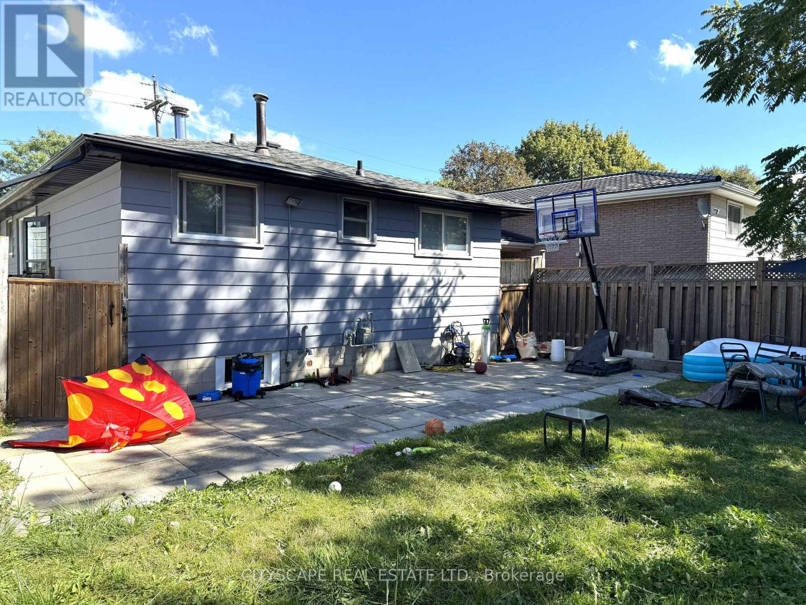 205 BONAVENTURE DRIVE - Image 34