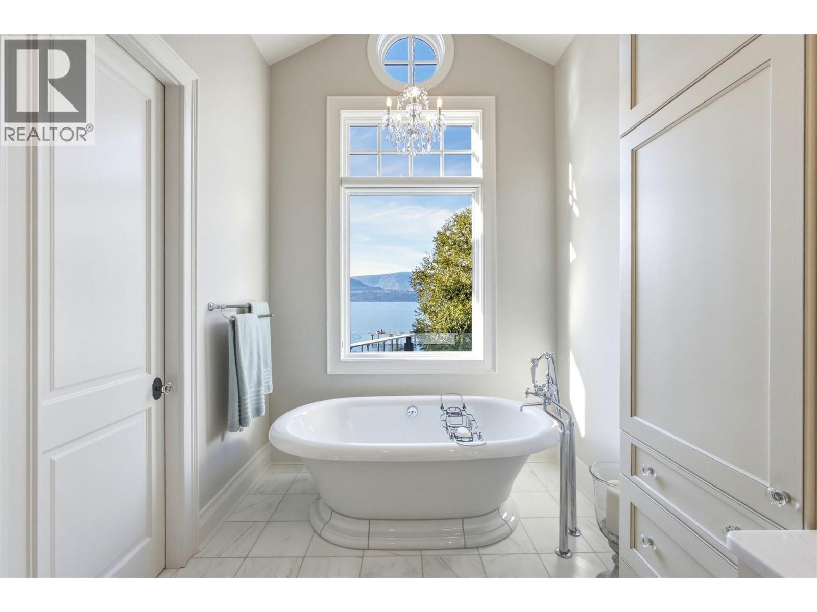 4200 Short Road, Kelowna - Image 1