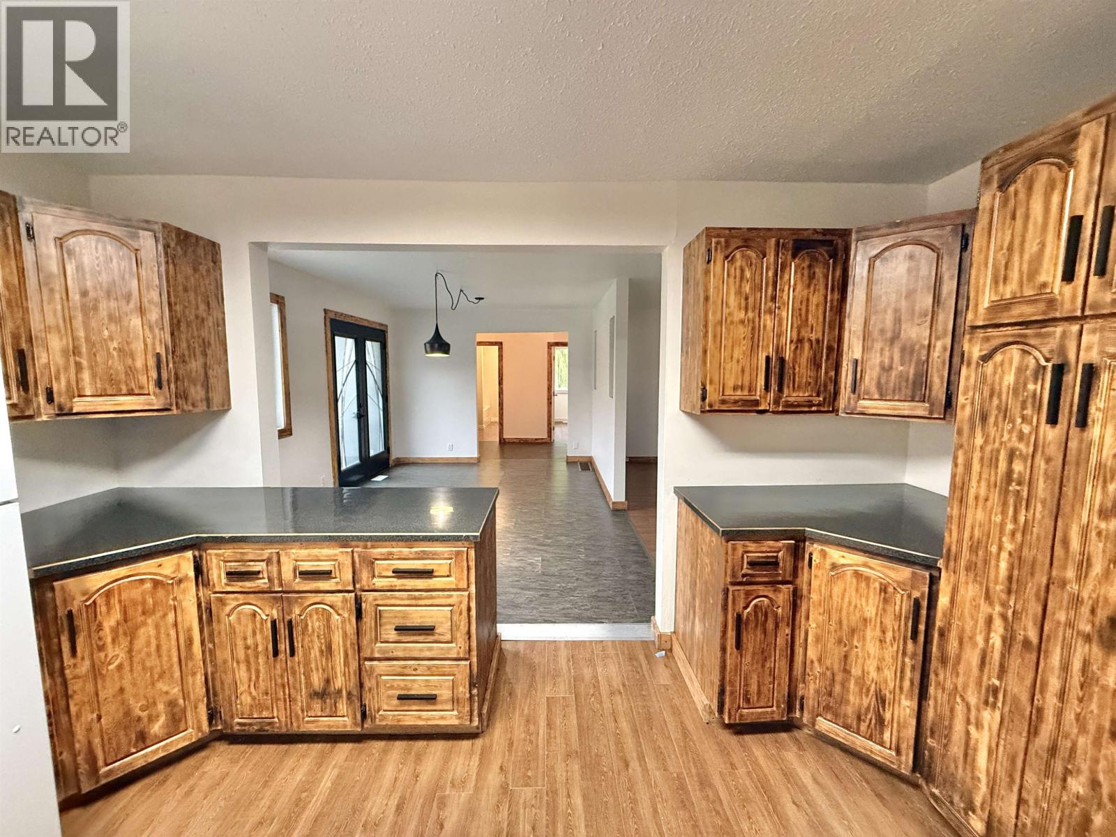 3925 AIRD ROAD - 14