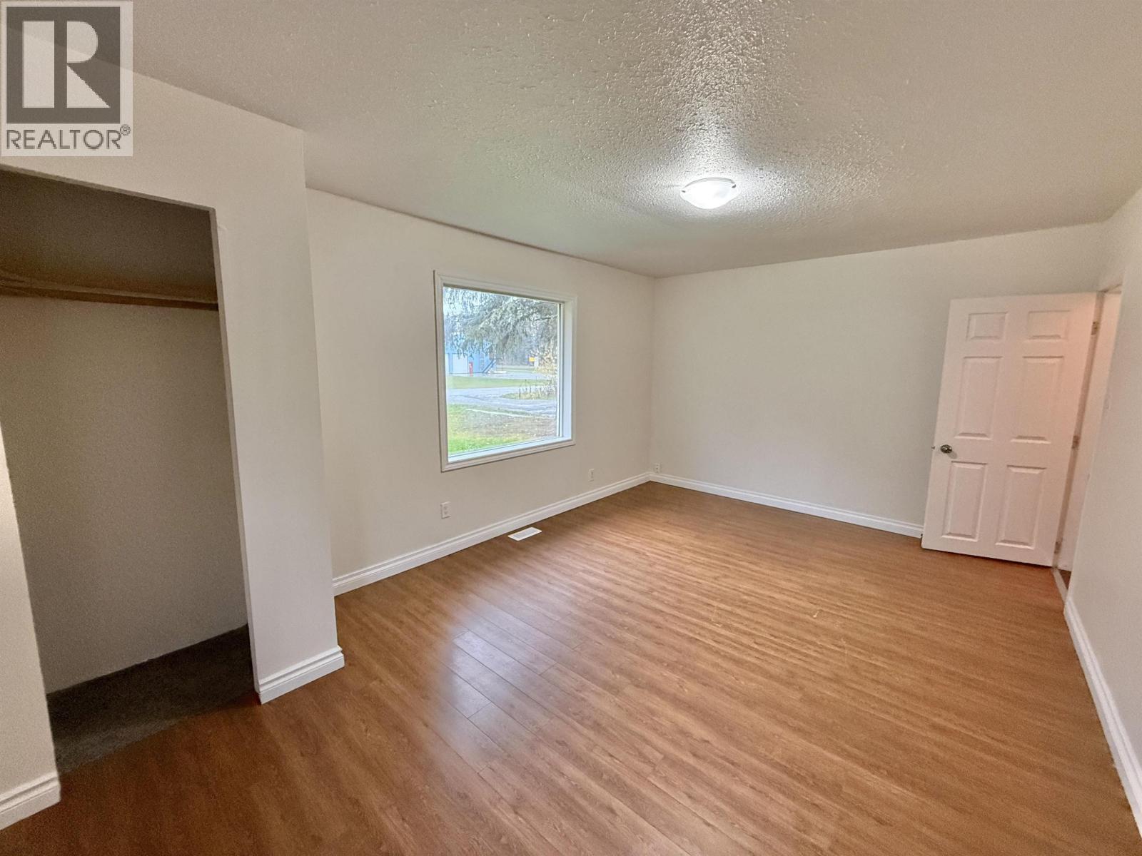 3925 AIRD ROAD - 24