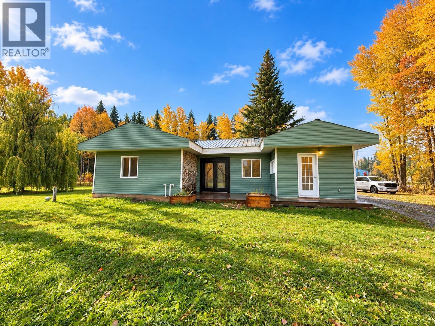 3925 AIRD ROAD - 5