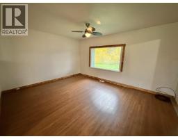 3925 Aird Road, Quesnel, BC V2J6V8 Photo 10
