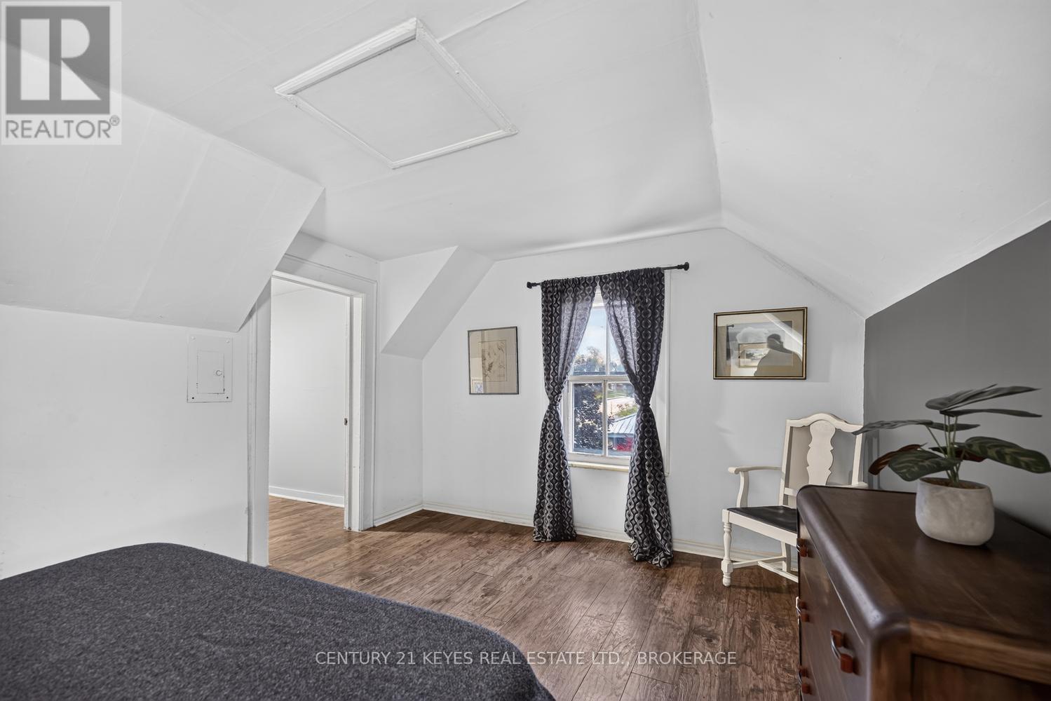 39 AMY STREET - 18