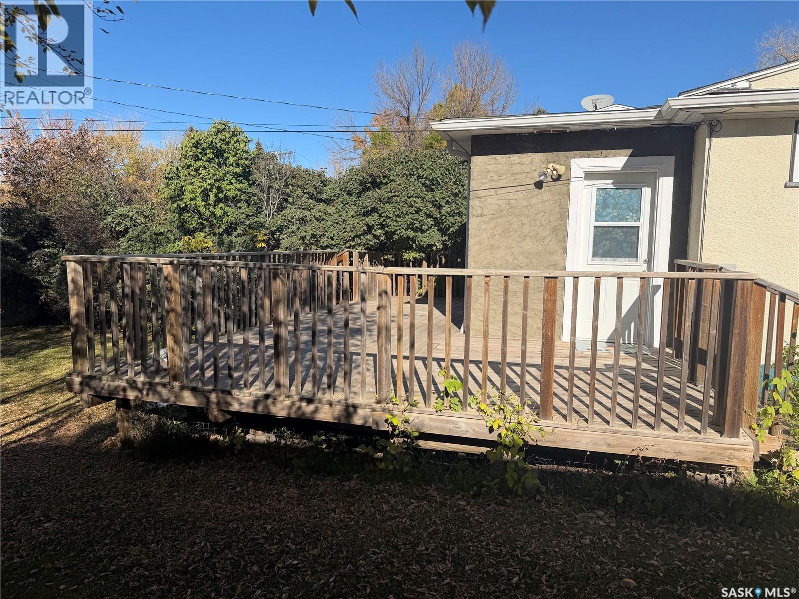 309 5th STREET E - 34