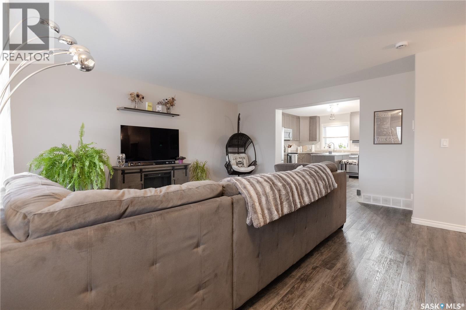 1318 Hunter ROAD, Saskatoon — photo 6